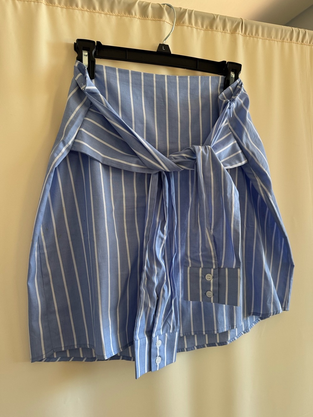 Socialite Blue and White Striped Tie-Front Skirt - Picture 5 of 9